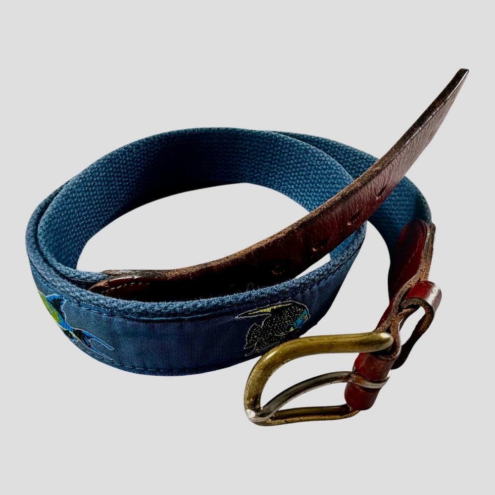 Leather Man Ltd Mens Belt 34 Tropical Fish Navy Ribbon Leather Solid Brass USA